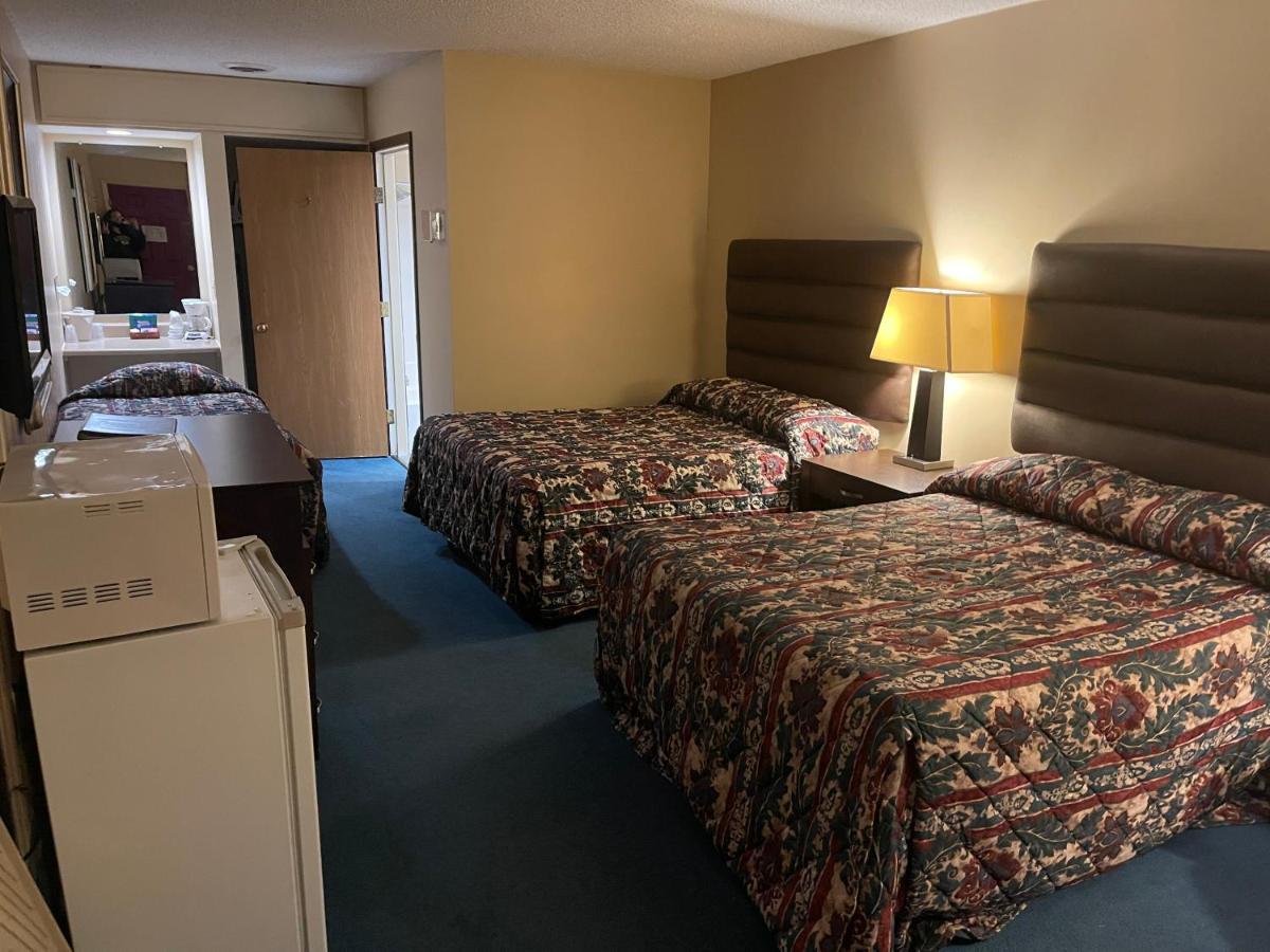 Dollinger'S Motor Inn Albion Экстерьер фото